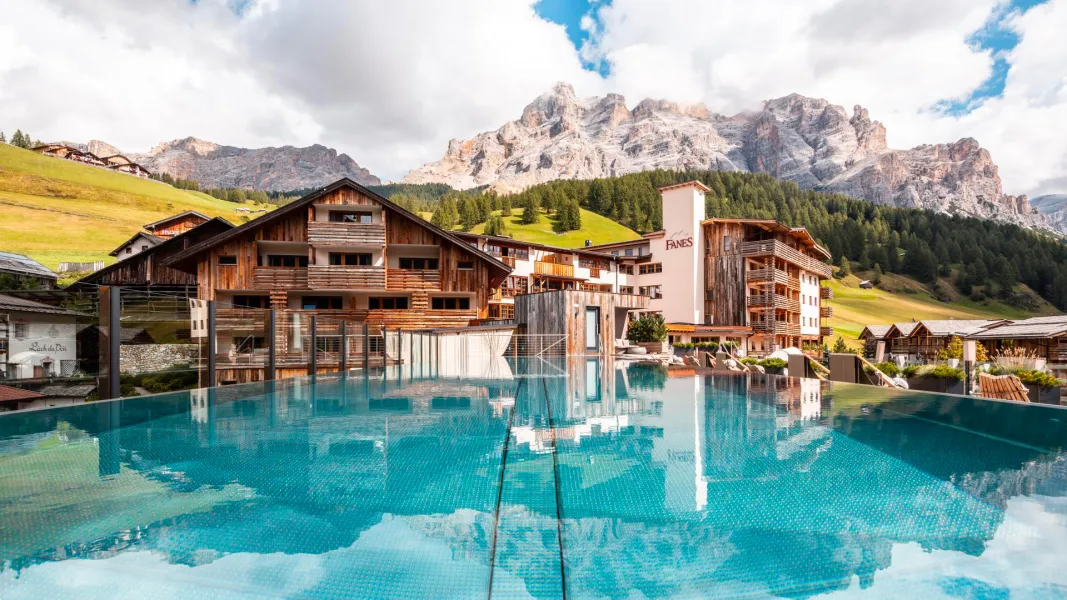 Dolomiti Wellness Hotel Fanes