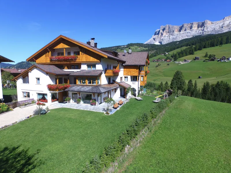 Hotel Pension La Flu